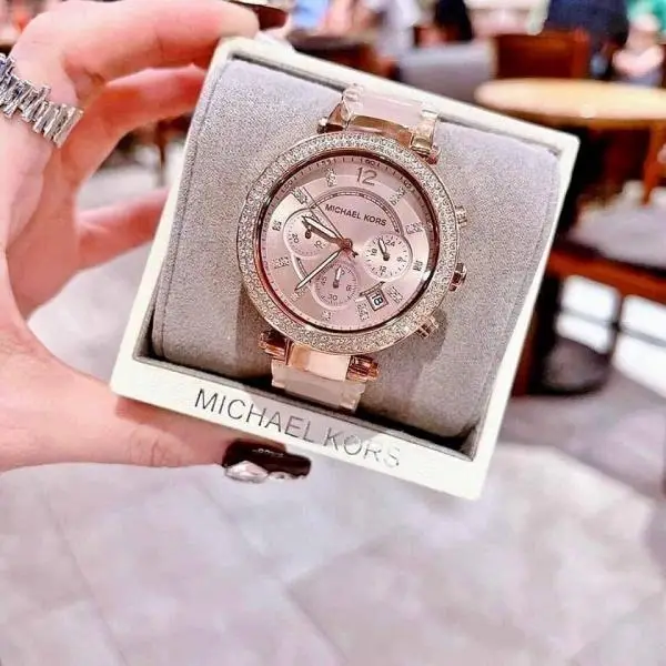 MK Pink Parker With Brand BoX. - Image 3